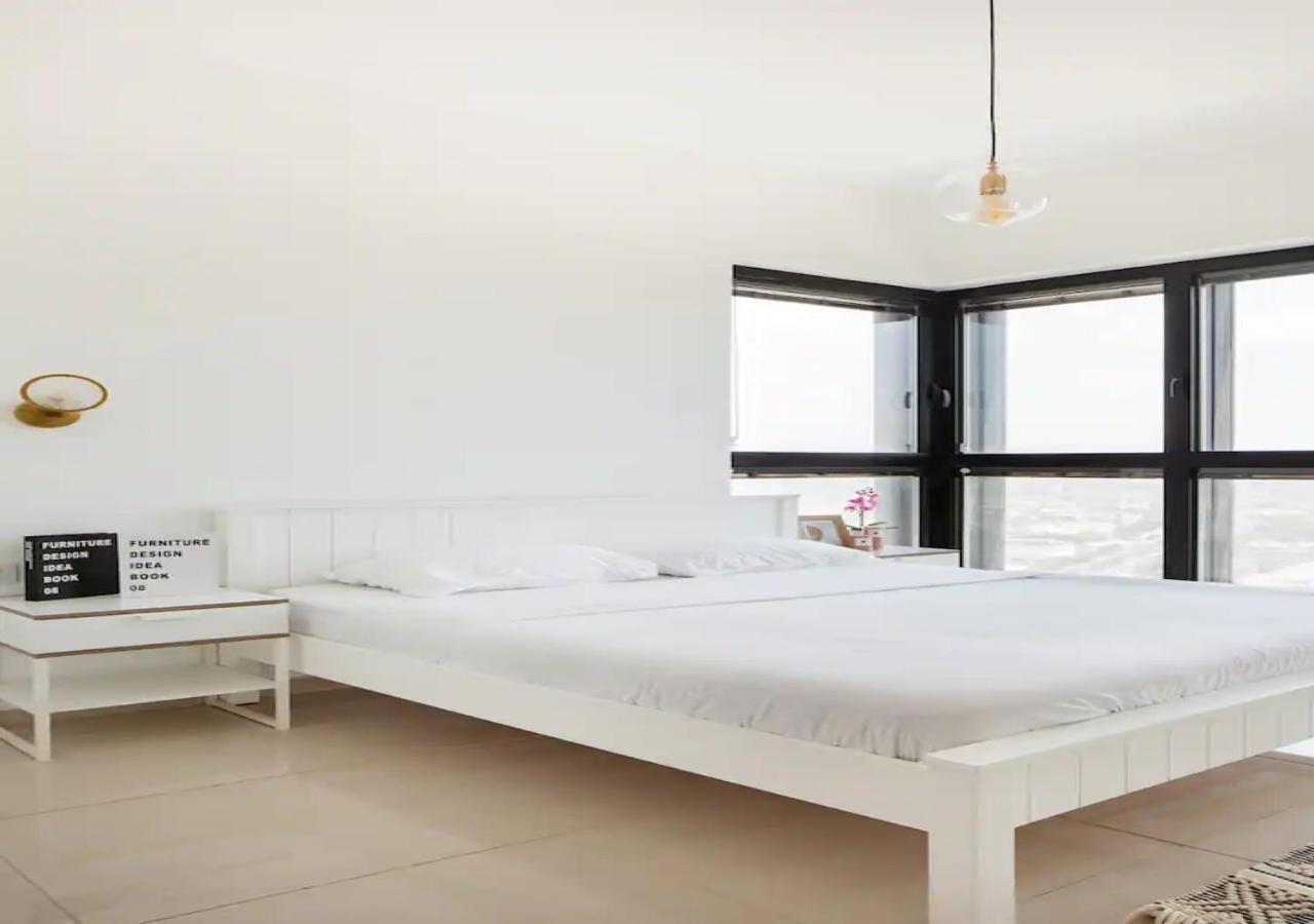 O&O Group- Special Apartment Sea View Luxury Tower 바트얌 외부 사진