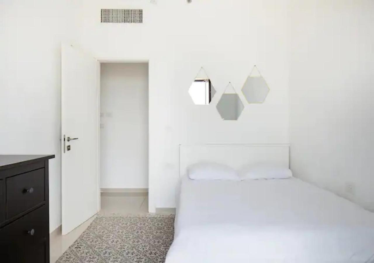 O&O Group- Special Apartment Sea View Luxury Tower 바트얌 외부 사진
